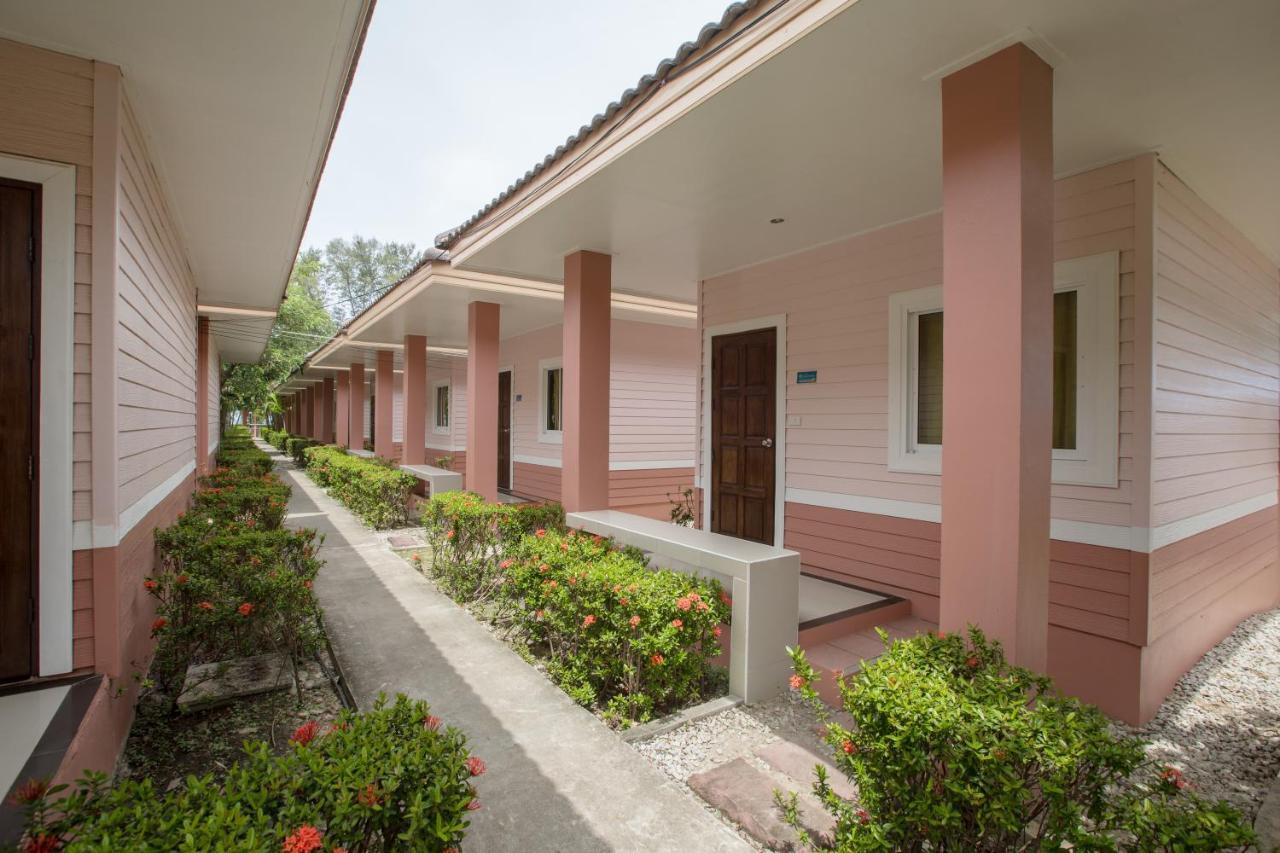 Kiang Talay Resort Районг Екстериор снимка